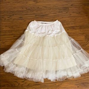 Vintage retro cream petticoat crinoline